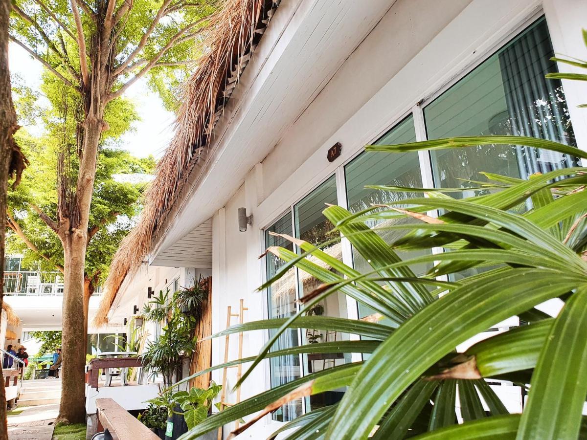 Sawasdee Coco Resort Koh Samet Екстериор снимка