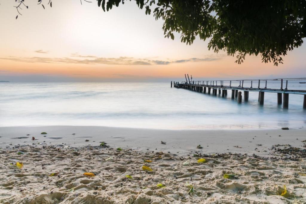 Sawasdee Coco Resort Koh Samet Екстериор снимка